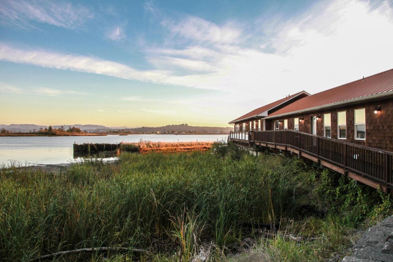 Parker Landing Hotel อัสตอเรีย ภายนอก รูปภาพ